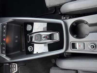 Audi A3 -36% 40 TFSI e 204ch PHEV S line S tronic 6 (2025) - Photo 15