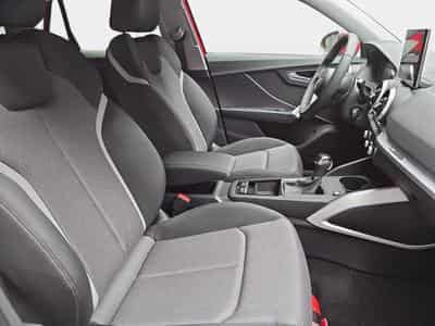 Audi Q2 35 TFSI S-Tronic 150  S-Line (2025) - Photo 14