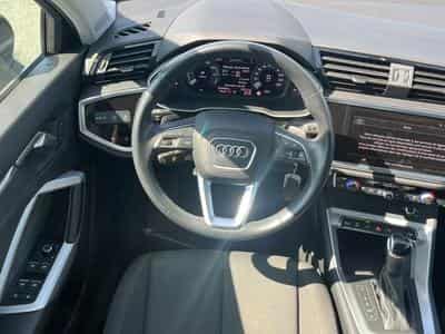 Audi Q3 45 TFSI 245 BUSINESS LINE S TRONIC 6 (2023) - Photo 11
