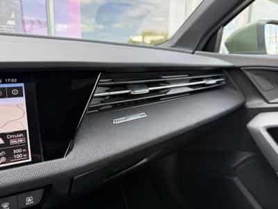 Audi A3 -32% 40 TFSI e 204ch S line S tronic 6 (2025) - Photo 13