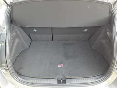 Toyota Yaris High Performance (2026) - Foto 10