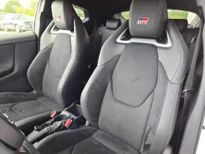 Toyota Yaris High Performance (2026) - Foto 13