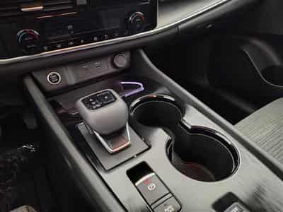 Nissan X-Trail 1.5 DIG-T 2WD N-Connecta 7pl.DCT NAVI / FULL LED (2023) - Photo 12