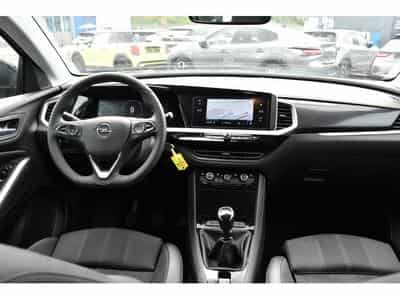 Opel Grandland 1.2 Turbo GS SG CHFF GPS LANE SIDE CAM 1° MAIN (2024) - Foto 9