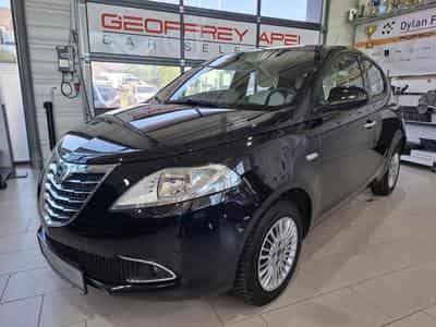 Lancia Ypsilon 1.2 1HAND, BLUETOOTH, PDC AV+ARR., (2015) - Foto 1