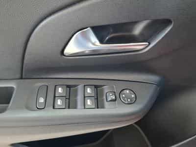 Opel Corsa 1.2 TURBO 101 GS, LED, VIRTUAL, KAMERA, CARPLAY,TEMPO, CUIR (2025) - Foto 14