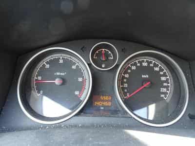 Opel Astra 1.7 CDTI (2007) - Photo 4