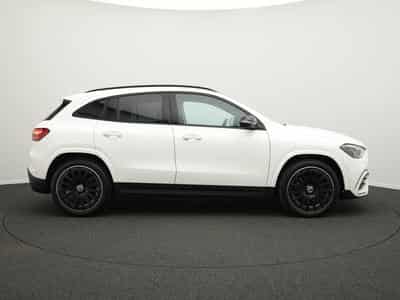 Mercedes GLA 200 d Multi+Pano+360°+Night (2025) - Photo 5