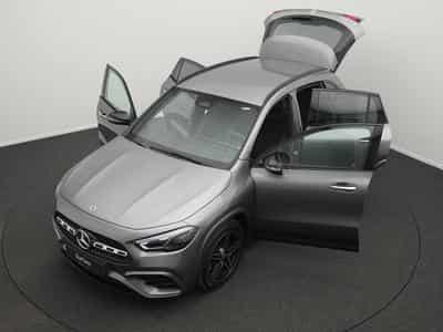 Mercedes GLA 200 d AMG-Line (2025) - Photo 12