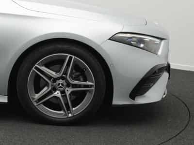 Mercedes A 180 AMG-Line (2024) - Photo 6