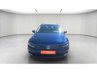 VW Passat GTE (2018) - Photo 2