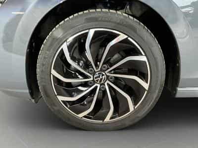 VW Golf Life+DSG+Led+LM17+Digi+ (2024) - Photo 8
