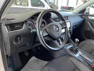 Skoda Octavia 1.6 TDI 116 NAVI, PDC,CARPLAY,ALU 16'' (2019) - Foto 12