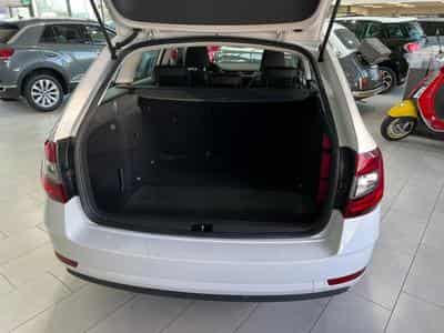 Skoda Octavia 1.6 TDI 116 NAVI, PDC,CARPLAY,ALU 16'' (2019) - Foto 13