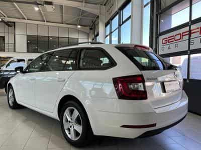 Skoda Octavia 1.6 TDI 116 NAVI, PDC,CARPLAY,ALU 16'' (2019) - Foto 3