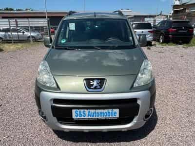 Peugeot Partner Partner Tepee Outdoor  1.6 *Klima*Euro5* (2011) - Photo 2