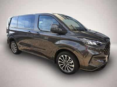 Ford Tourneo (2026) - Foto 1