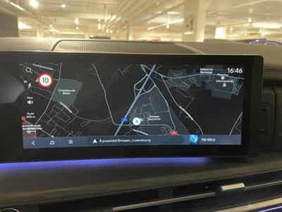 Hyundai Santa Fe 1.6 T-GDi Hybrid SHINE 7 PLACES (2025) - Photo 3