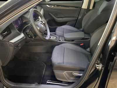 Skoda Octavia (2024) - Foto 3