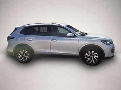 VW Tiguan (2025) - Foto 8