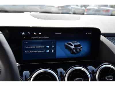 Mercedes GLA 200 CDI Progressive 8G-Tronic PANO LANE GPS CAM 1° MAIN (2024) - Foto 14