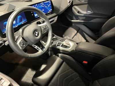 BMW 120 120d (2024) - Foto 10