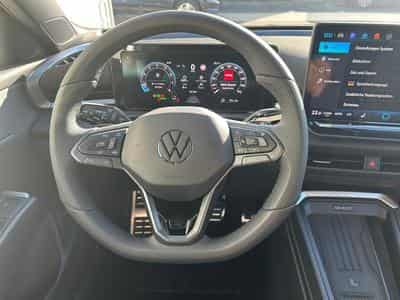 VW T-Roc R-Line (2026) - Photo 7