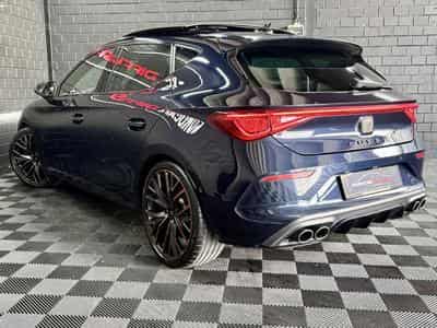 Cupra Leon 2.0 TSI 300CV * PANO * VSS * CAM* (2022) - Foto 4