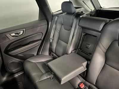 Volvo XC60 Core (2025) - Foto 13