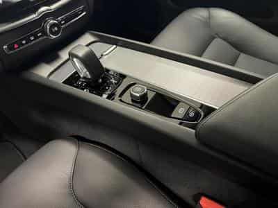 Volvo XC60 Core (2025) - Foto 8