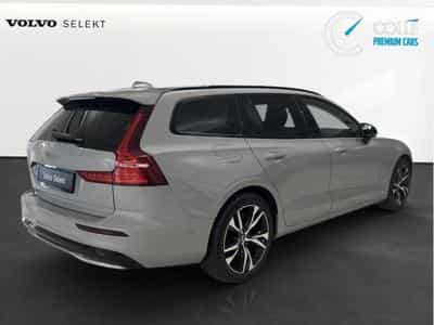 Volvo V60 Plus Dark (2025) - Foto 2