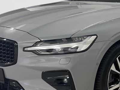 Volvo V60 Plus Dark (2025) - Foto 3