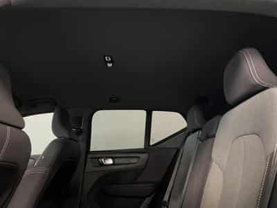 Volvo XC40 Plus Dark (2025) - Foto 13