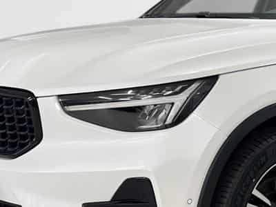 Volvo XC40 Plus Dark (2025) - Foto 3