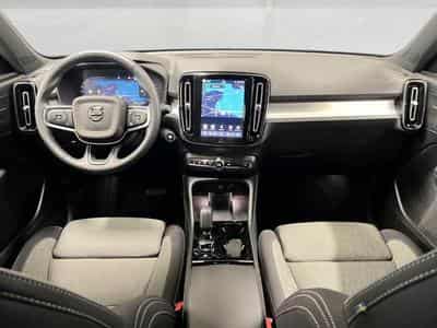 Volvo XC40 Plus Dark (2025) - Foto 7