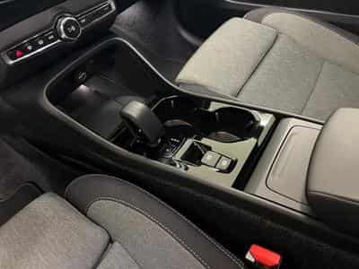 Volvo XC40 Plus Dark (2025) - Foto 8