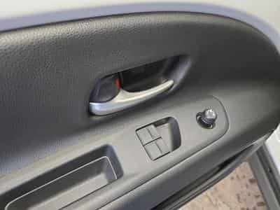 Toyota Aygo X 1.0i VVT-i X play Air (2023) - Foto 14