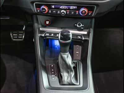 Audi RSQ3 SPORTBACK 2.5 TFSI QUATTRO S-TRONIC - PACK DESIGN NOIR - WAR (2023) - Foto 15