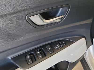 Kia Stonic GT Line 1.0 T-GDI 100 DCT (2026) - Foto 12