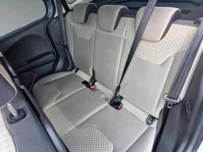 Ford Tourneo 1.0 EcoBoost Titanium (2018) - Foto 14