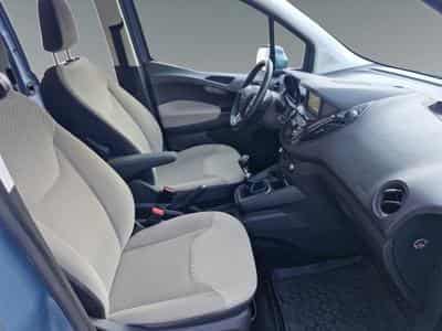 Ford Tourneo 1.0 EcoBoost Titanium (2018) - Foto 15
