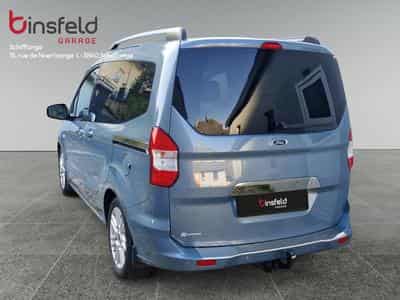 Ford Tourneo 1.0 EcoBoost Titanium (2018) - Foto 3