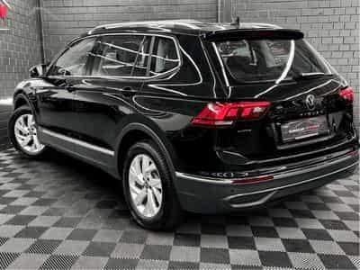 VW Tiguan Life 1.5 TSI 150 CV DSG7 *7 PLACES *ATTELAGE* *HAYON* (2025) - Foto 3