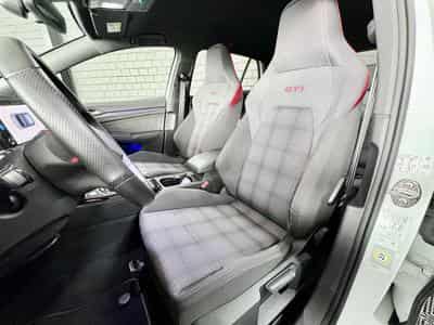 VW Golf GTI 2.0 TSI BVM6 245 CV *BOITE MECA* ACC * CARPLAY* (2023) - Foto 7