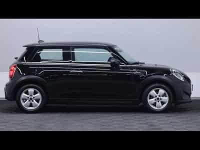 MINI Cooper 1.5 102cv Hatch 3Portes Boite Manuelle (2021) - Photo 4