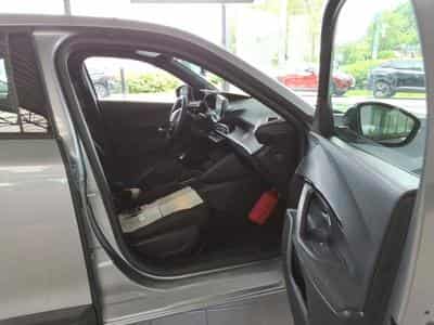 Peugeot 2008 Style (2025) - Photo 6