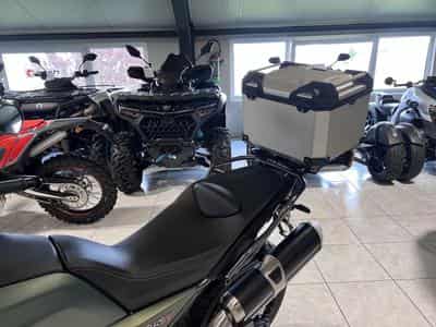 Moto Guzzi V85 TT  Strada (2023) - Photo 6