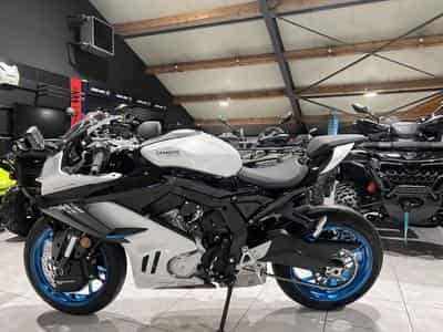 CF Moto 675 SR-R (2026) - Photo 4