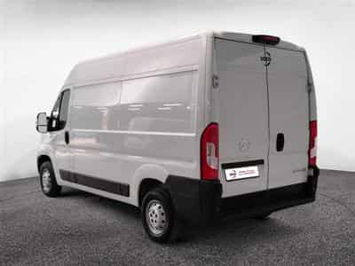 Opel Movano 2.2 Turbo D L2H2 CLIM (2022) - Foto 2
