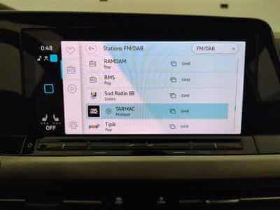 VW Golf 1.0 TSI 110cv Life CARPLAY / CLIM / FULL LED (2022) - Foto 11